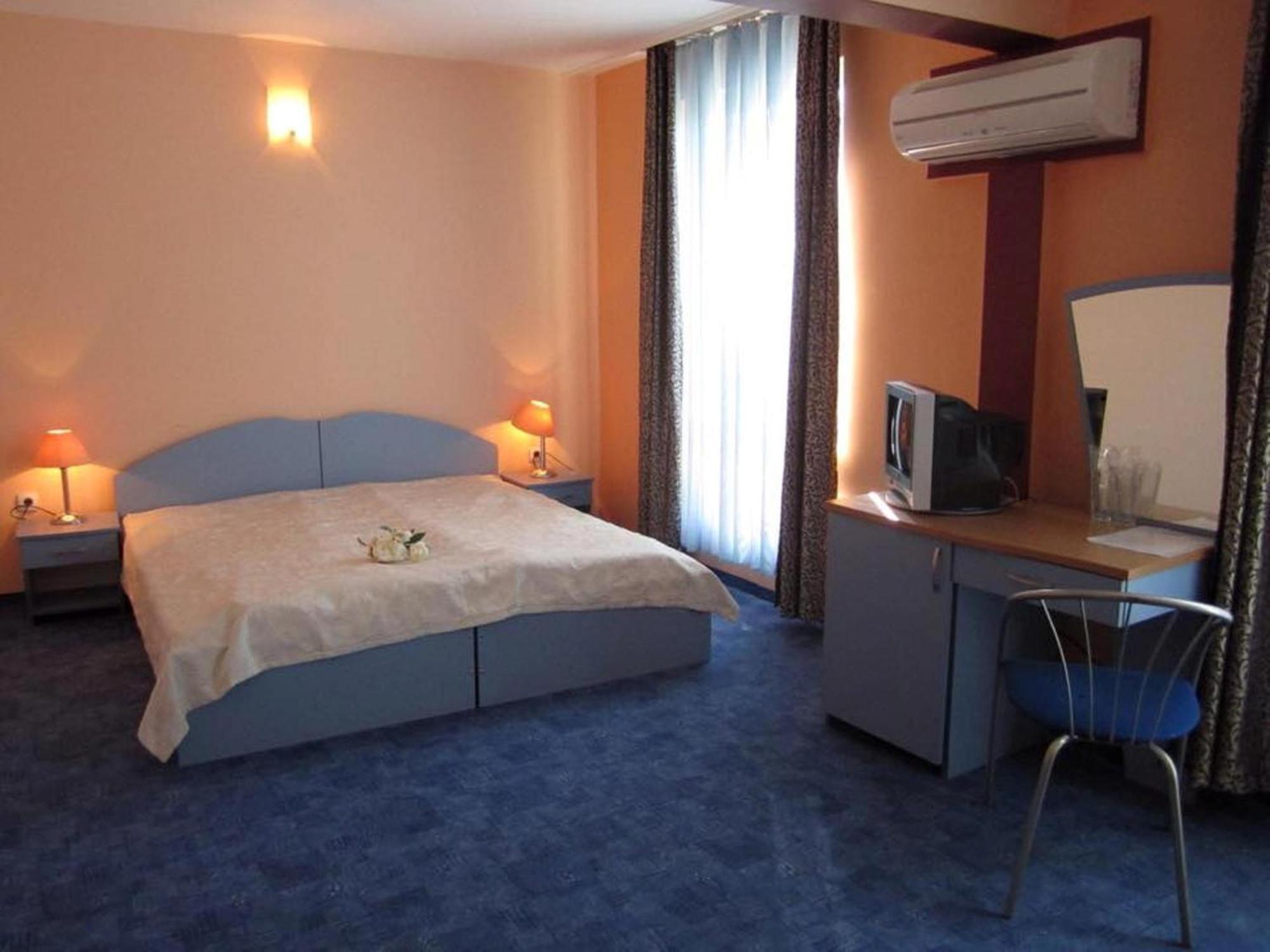 Hotel Shterev Sopot Quarto foto