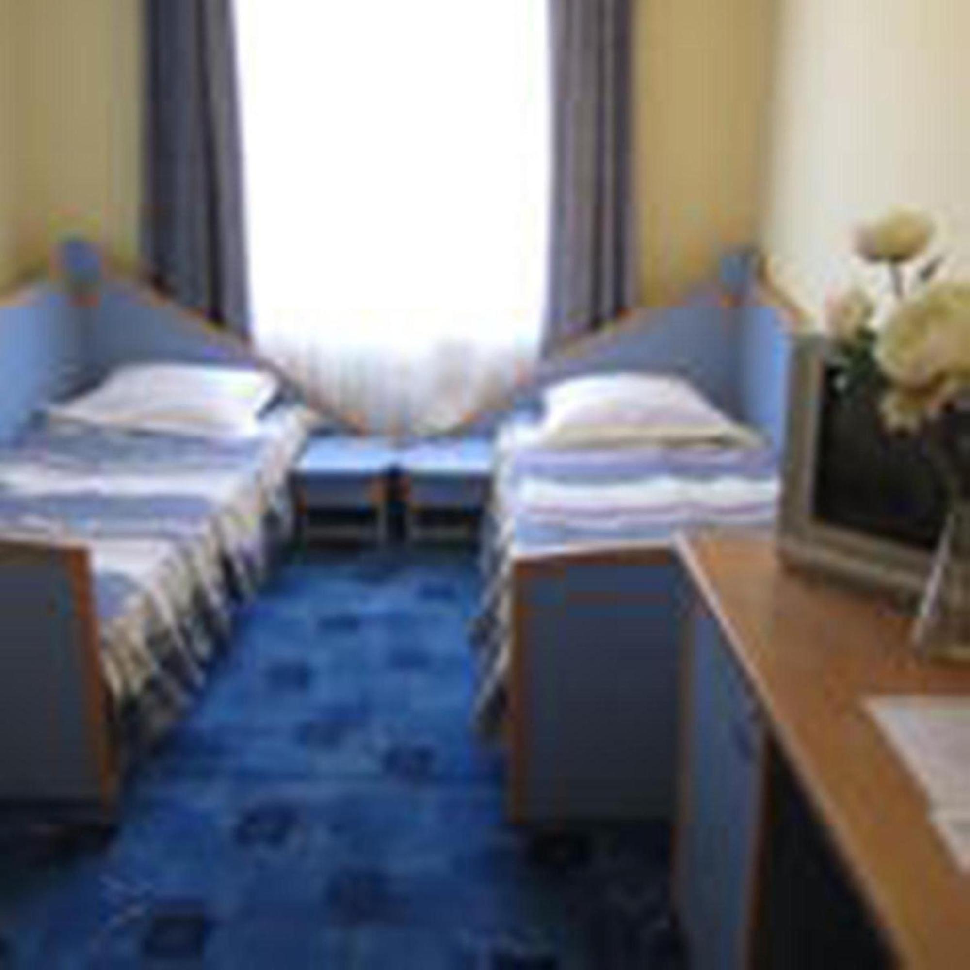 Hotel Shterev Sopot Quarto foto